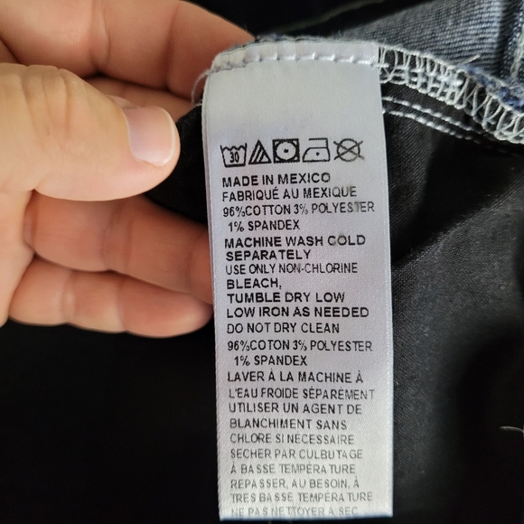 BDG | UO Urban Outfitters Twig high rise stretch denim frayed hem jean shorts - Picture 6 of 7